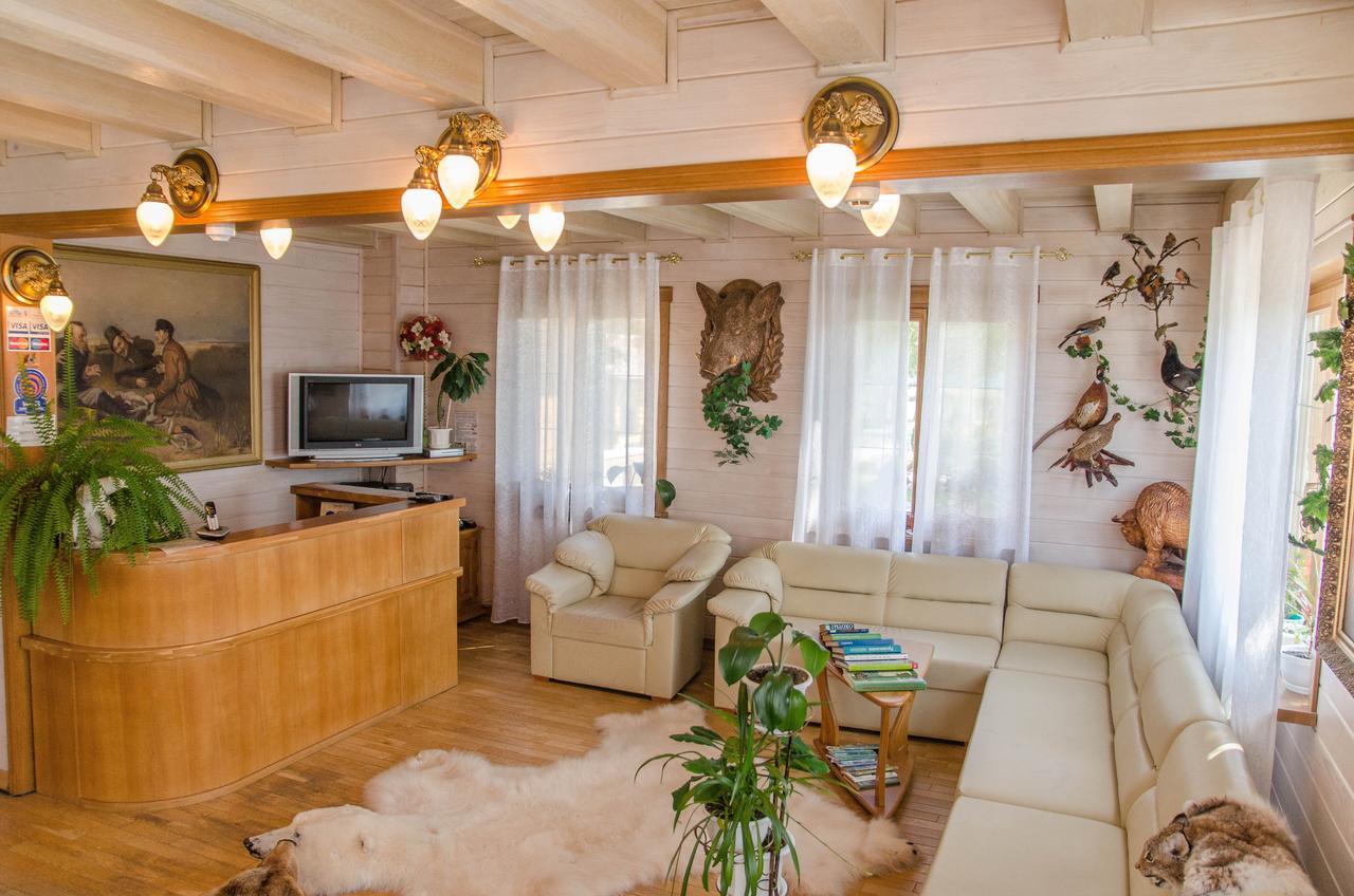 Hunting House Hotel Bereza Екстериор снимка