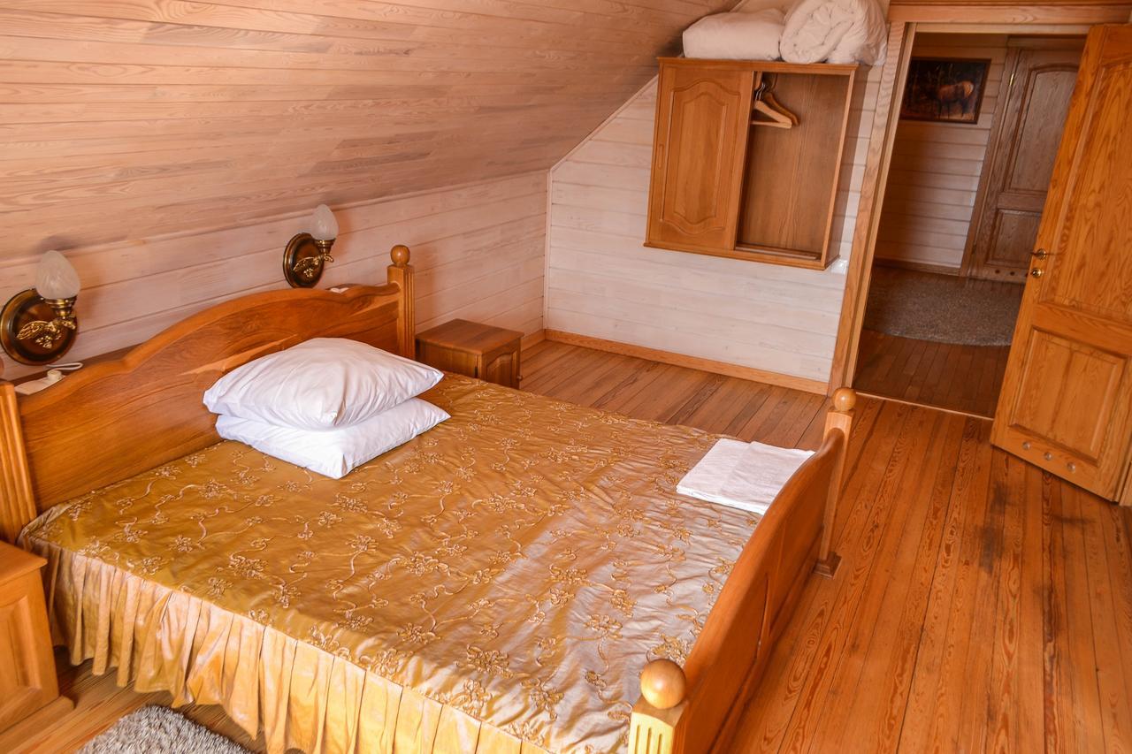 Hunting House Hotel Bereza Стая снимка